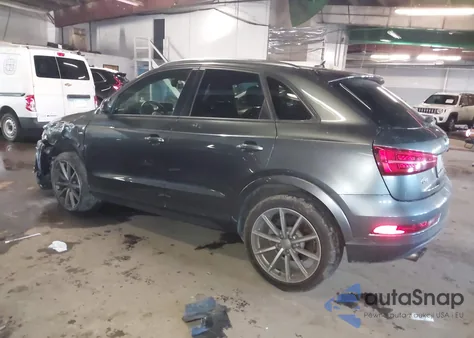 2018 Audi Q3 2.0T Premium/2.0T Sport Premium z USA, uszkodzony, nr VIN WA1ECCFS3JR000671